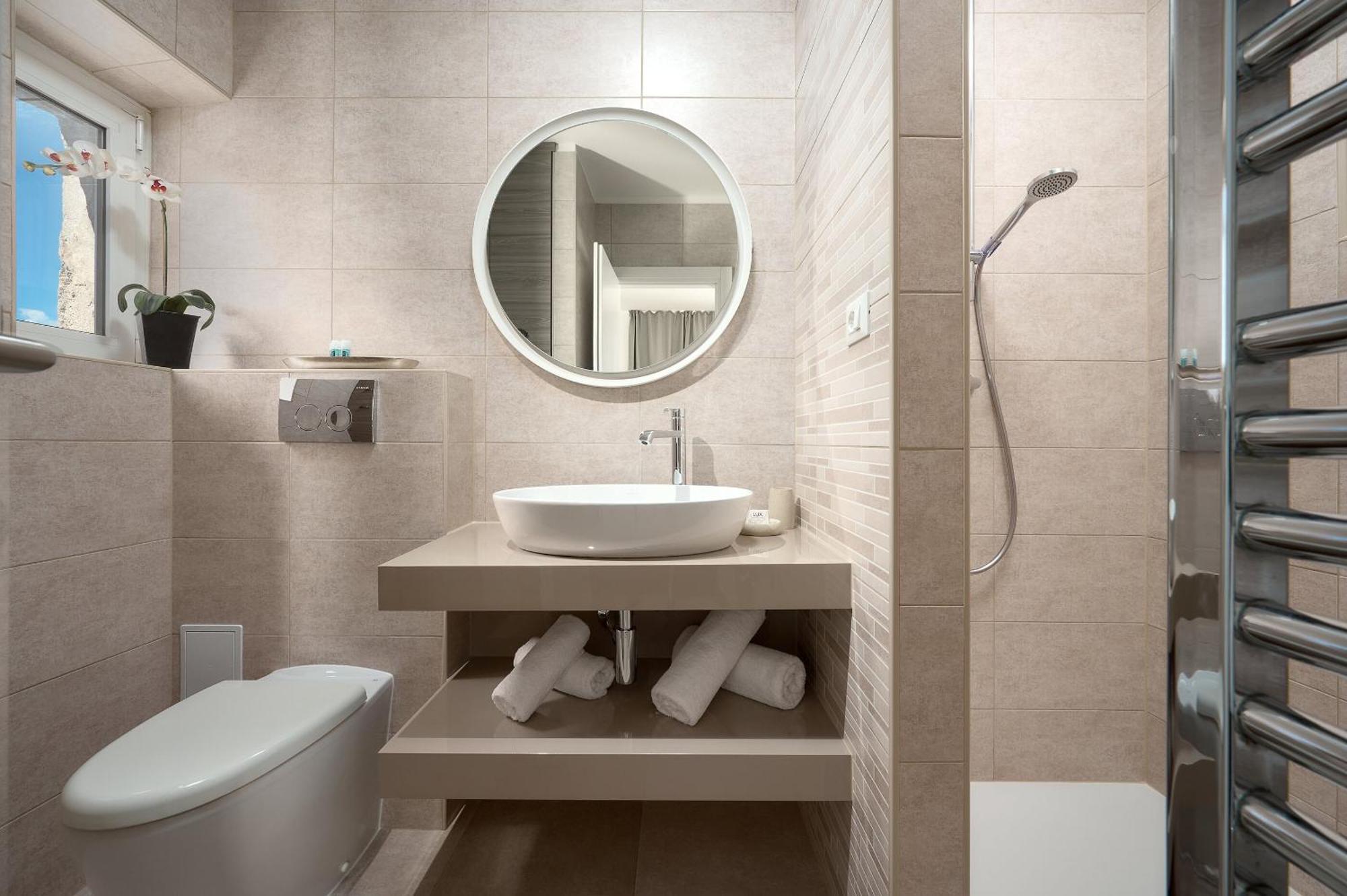 81 Apartma *